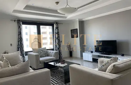 Apartment - 2 Bedrooms - 3 Bathrooms for rent in West Porto Drive - Porto Arabia - The Pearl Island - Doha