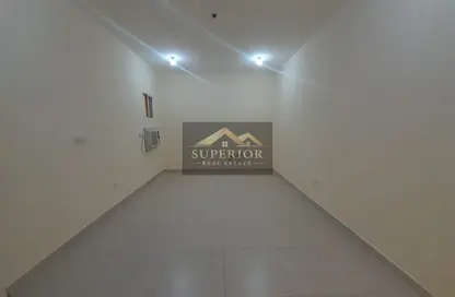 Apartment - 2 Bedrooms - 2 Bathrooms for rent in Bu Hamour Street - Abu Hamour - Doha