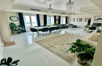 Apartment - 3 Bedrooms - 4 Bathrooms for rent in West Porto Drive - Porto Arabia - The Pearl Island - Doha