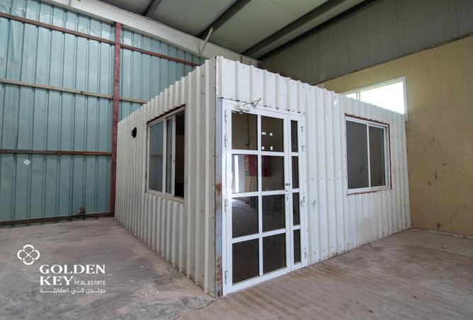 907179 - Property Image 3