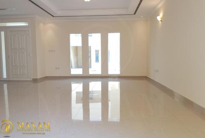 926457 - Property Image 3