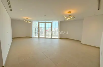Penthouse - 3 Bedrooms - 5 Bathrooms for rent in Floresta Gardens - Floresta Gardens - The Pearl Island - Doha