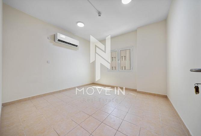 928538 - Property Image 2