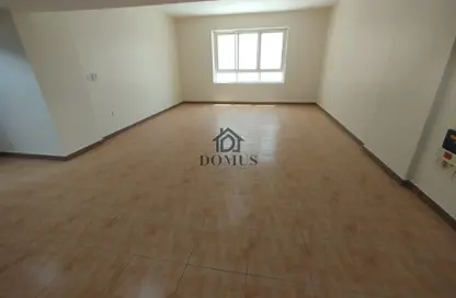 Apartment - 3 Bedrooms - 3 Bathrooms for rent in Ibn Asakir Street - Najma - Doha