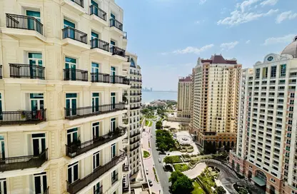Apartment - 1 Bedroom - 1 Bathroom for rent in Floresta Gardens - Floresta Gardens - The Pearl Island - Doha