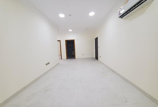 963107 - Property Image 3