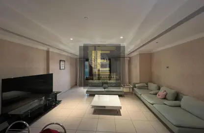 Apartment - 2 Bedrooms - 2 Bathrooms for sale in West Porto Drive - Porto Arabia - The Pearl Island - Doha