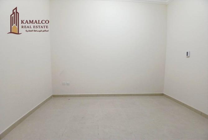 954611 - Property Image 3