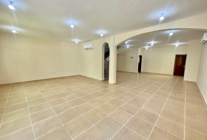 953256 - Property Image 3