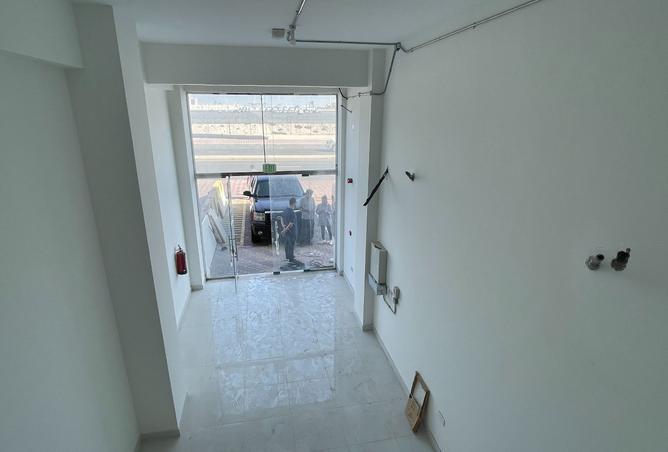 1005400 - Property Image 3