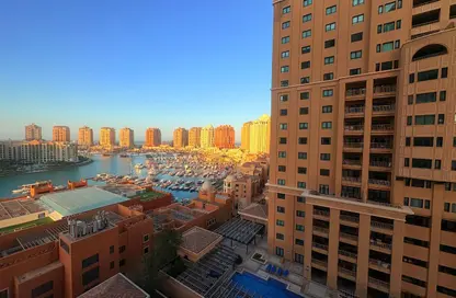 Apartment - 1 Bedroom - 2 Bathrooms for rent in West Porto Drive - Porto Arabia - The Pearl Island - Doha