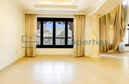 Townhouse - 4 Bedrooms - 5 Bathrooms for rent in West Porto Drive - Porto Arabia - The Pearl Island - Doha