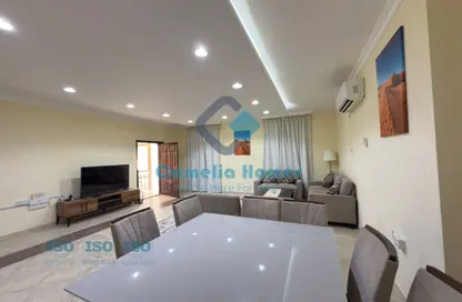 مجمع سكني - 4 غرف نوم - 4 حمامات للايجار في شارع المطار القديم - طريق المطار القديم - الدوحة