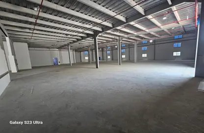 Warehouse - Studio - 7+ Bathrooms for rent in East Industrial Street - Birkat Al Awamer - Al Wakra