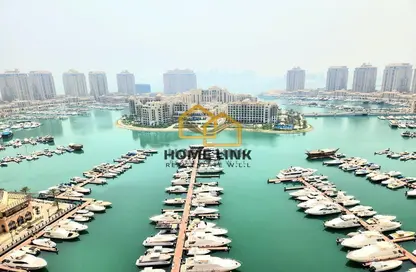 Apartment - Studio - 1 Bathroom for rent in Tower 14 - Porto Arabia - The Pearl Island - Doha