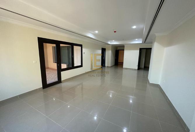 851802 - Property Main Image