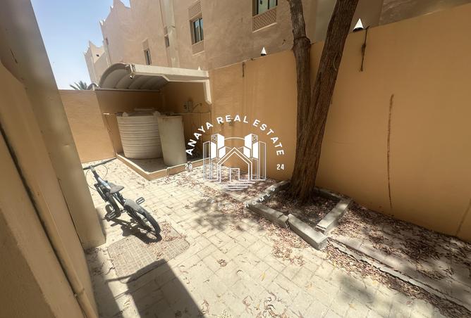 871817 - Property Image 3