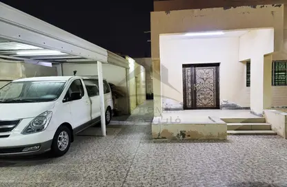 Parking image for: Whole Building - Studio - 7 Bathrooms for sale in Al Wukair - Al Wakra, Image 1