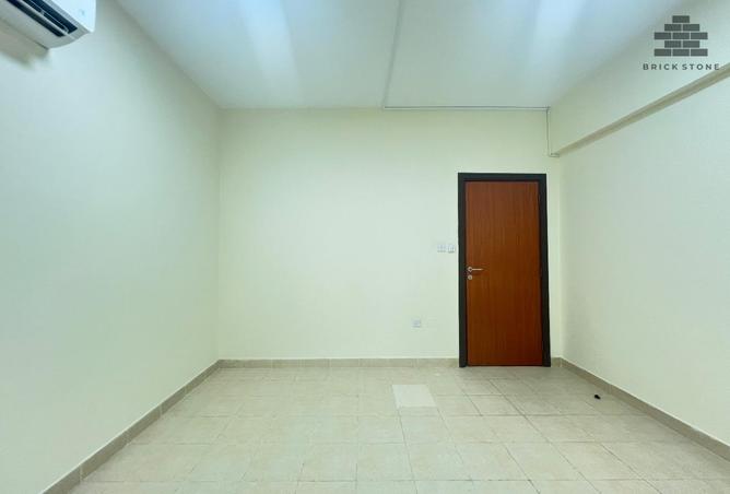 929894 - Property Image 3