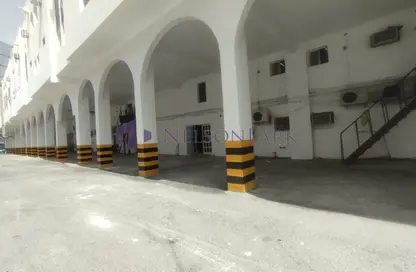 سكن الموظفين - استوديو - 3 حمامات للايجار في شارع انس - فريج بن محمود الشمالي - فريج بن محمود - الدوحة