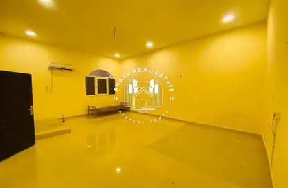 Apartment - 1 Bedroom - 1 Bathroom for rent in Ain Khaled - Doha