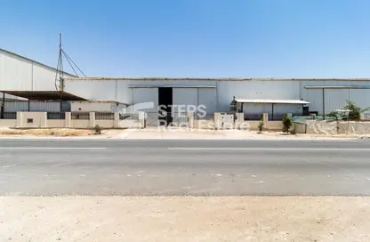Warehouse - Studio for rent in East Industrial Street - Birkat Al Awamer - Al Wakra