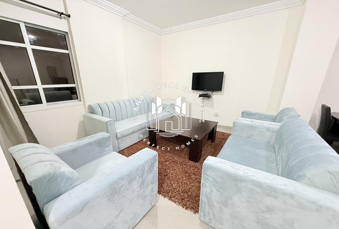 970357 - Property Image 2