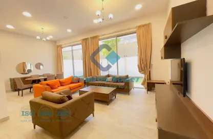 مجمع سكني - 3 غرف نوم - 5 حمامات للايجار في مريخ - المريخ - الدوحة