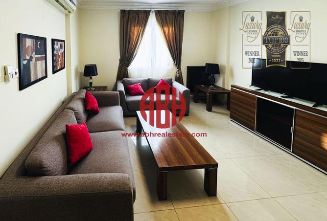 Apartment - 2 Bedrooms - 2 Bathrooms for rent in Jaidah Square - Umm Ghuwalina - Umm Ghuwailina - Doha