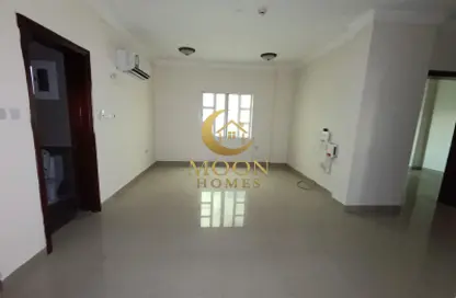 Apartment - 2 Bedrooms - 2 Bathrooms for rent in Al Mansoura - Doha