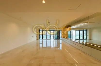 Apartment - 3 Bedrooms - 4 Bathrooms for sale in Waterfront Residential - The Waterfront - Lusail