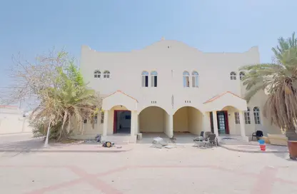 Compound - 5 Bedrooms - 4 Bathrooms for rent in Al Thumama - Al Thumama - Doha