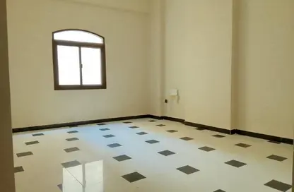 شقة - 3 غرف نوم - 3 حمامات للايجار في شارع السد - السد - الدوحة