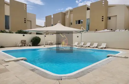 مجمع سكني - 3 غرف نوم - 4 حمامات للايجار في وادي المرخ - مريخ - المريخ - الدوحة