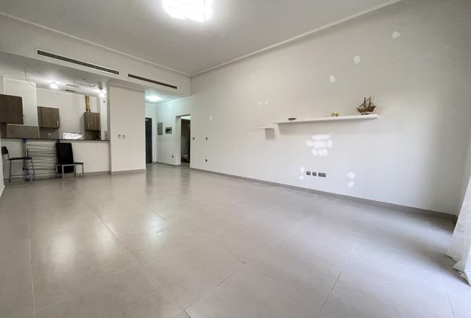 990642 - Property Image 3