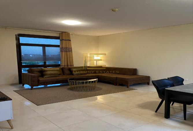 1004474 - Property Image 3