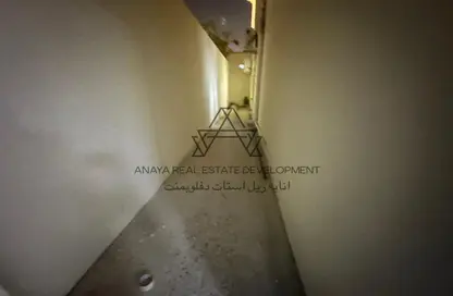 Apartment - Studio - 1 Bathroom for rent in Umm Al Seneem Street - Ain Khaled - Doha