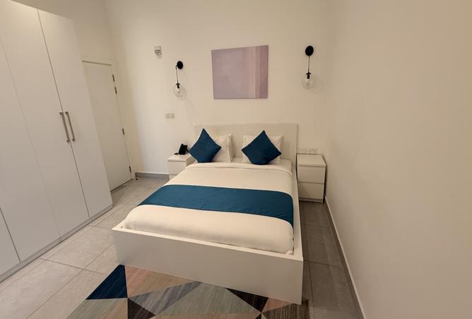 985853 - Property Main Image