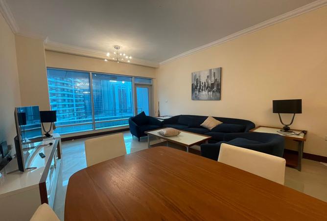 954225 - Property Image 2