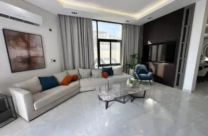 Villa - 5 Bedrooms - 7+ Bathrooms for rent in Al Thumama - Al Thumama - Doha