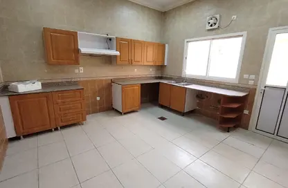 Villa - 4 Bedrooms - 4 Bathrooms for rent in Star Villas - Muaither South - Muaither Area - Doha