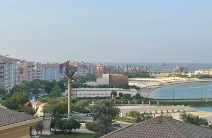 Apartment - 2 Bedrooms - 3 Bathrooms for rent in East Porto Drive - Porto Arabia - The Pearl Island - Doha