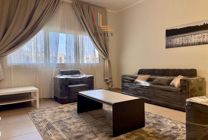 971699 - Property Image 2