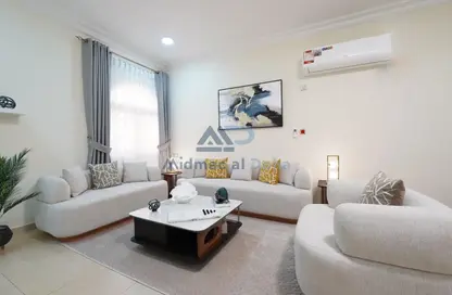 Apartment - 3 Bedrooms - 2 Bathrooms for rent in Madinat Khalifa North - Madinat Khalifa - Doha