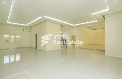 Empty Room image for: Villa - 6 Bedrooms - 7 Bathrooms for sale in Al Wakra - Al Wakra - Al Wakrah - Al Wakra, Image 1