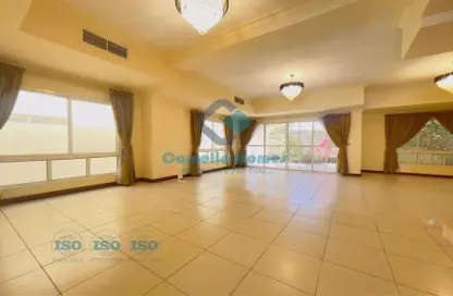 Empty Room image for: Compound - 4 Bedrooms - 5 Bathrooms for rent in Curlew Street - Al Waab - Doha, Image 1