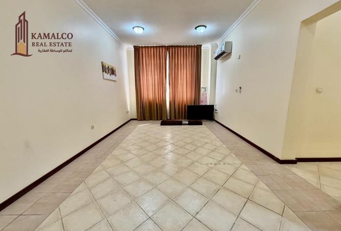 941498 - Property Main Image