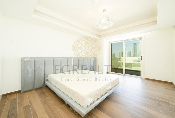 941534 - Property Image 2