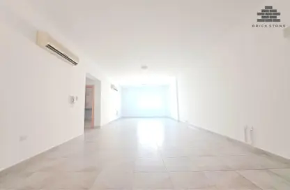 Apartment - 3 Bedrooms - 3 Bathrooms for rent in Al Jazeera Street - Fereej Bin Mahmoud North - Fereej Bin Mahmoud - Doha