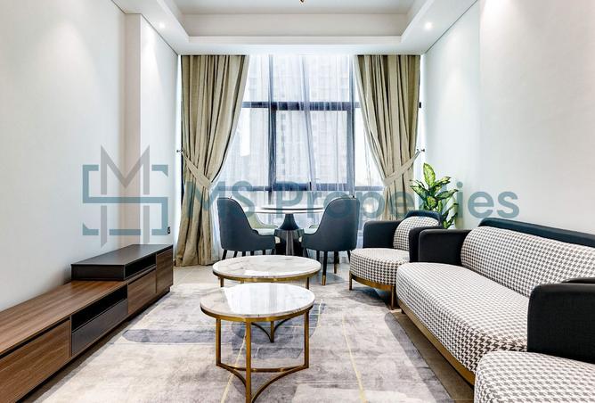 966718 - Property Image 3